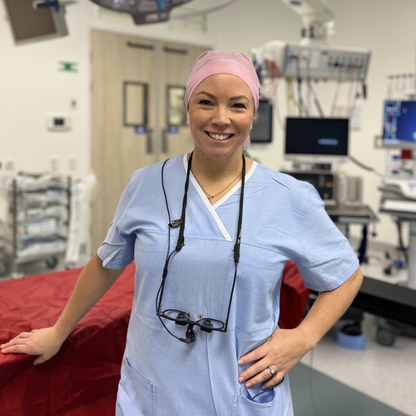 Dr Jeannine McManus