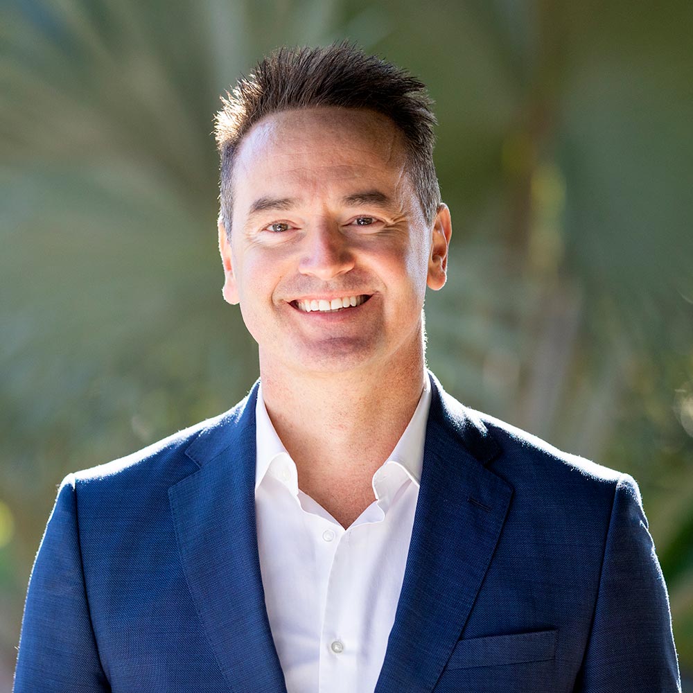 Dr Shane Blackmore