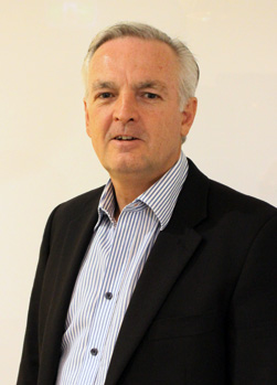 Dr Mark de Wet