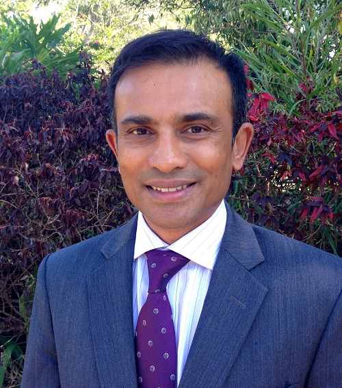 Dr Timothy Nathan